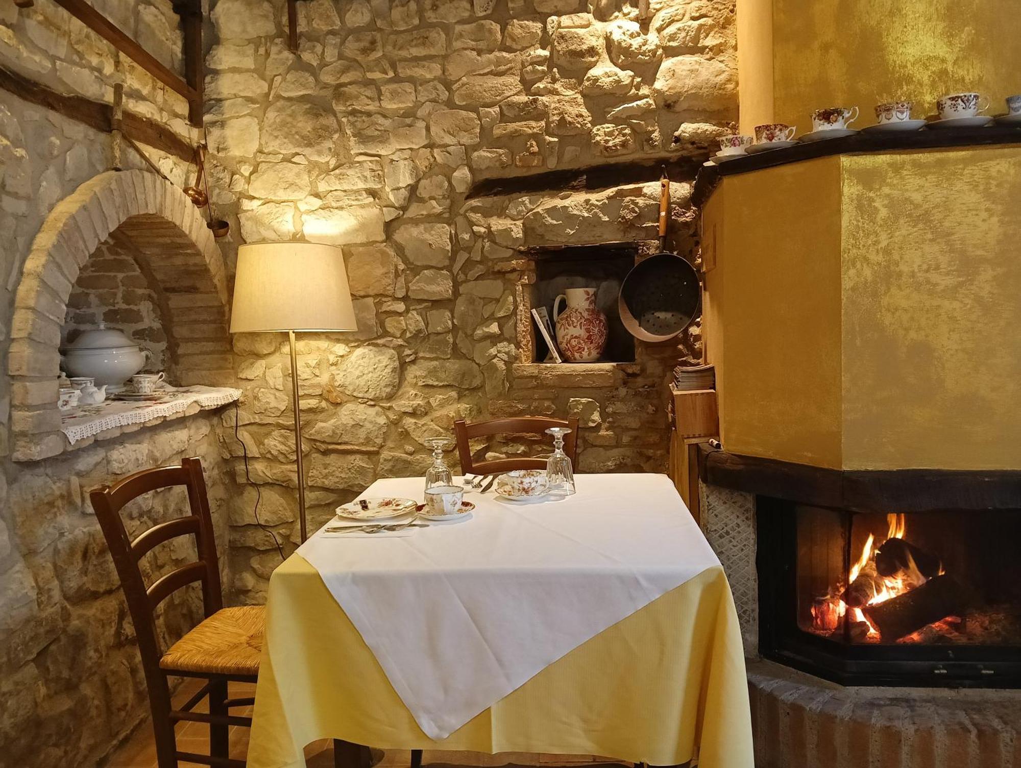 Agriturismo Casa Rastelli Monte Orsello Eksteriør bilde